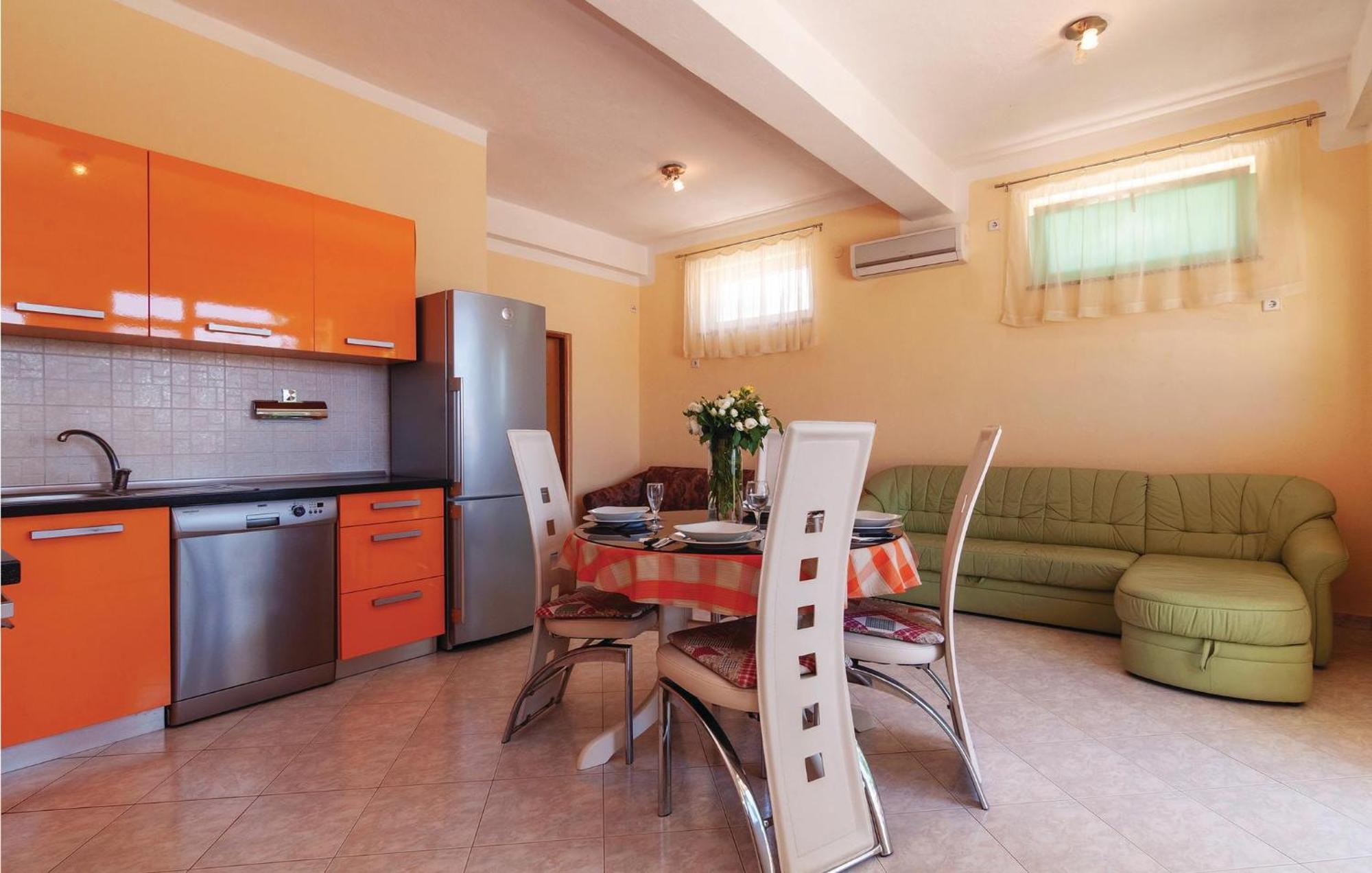 Awesome Apartment In Ribnica-Krusevo With Kitchen Anic Ngoại thất bức ảnh